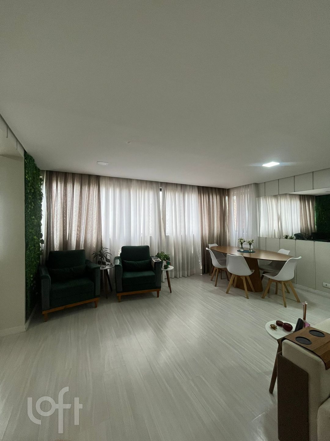 Apartamento à venda em Jardim com 128 m², 3 quartos, 2 vagas