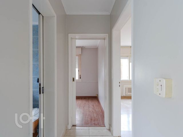 Apartamento com 69m², 2 dormitórios, 1 vaga, Menino Deus em Porto Alegre