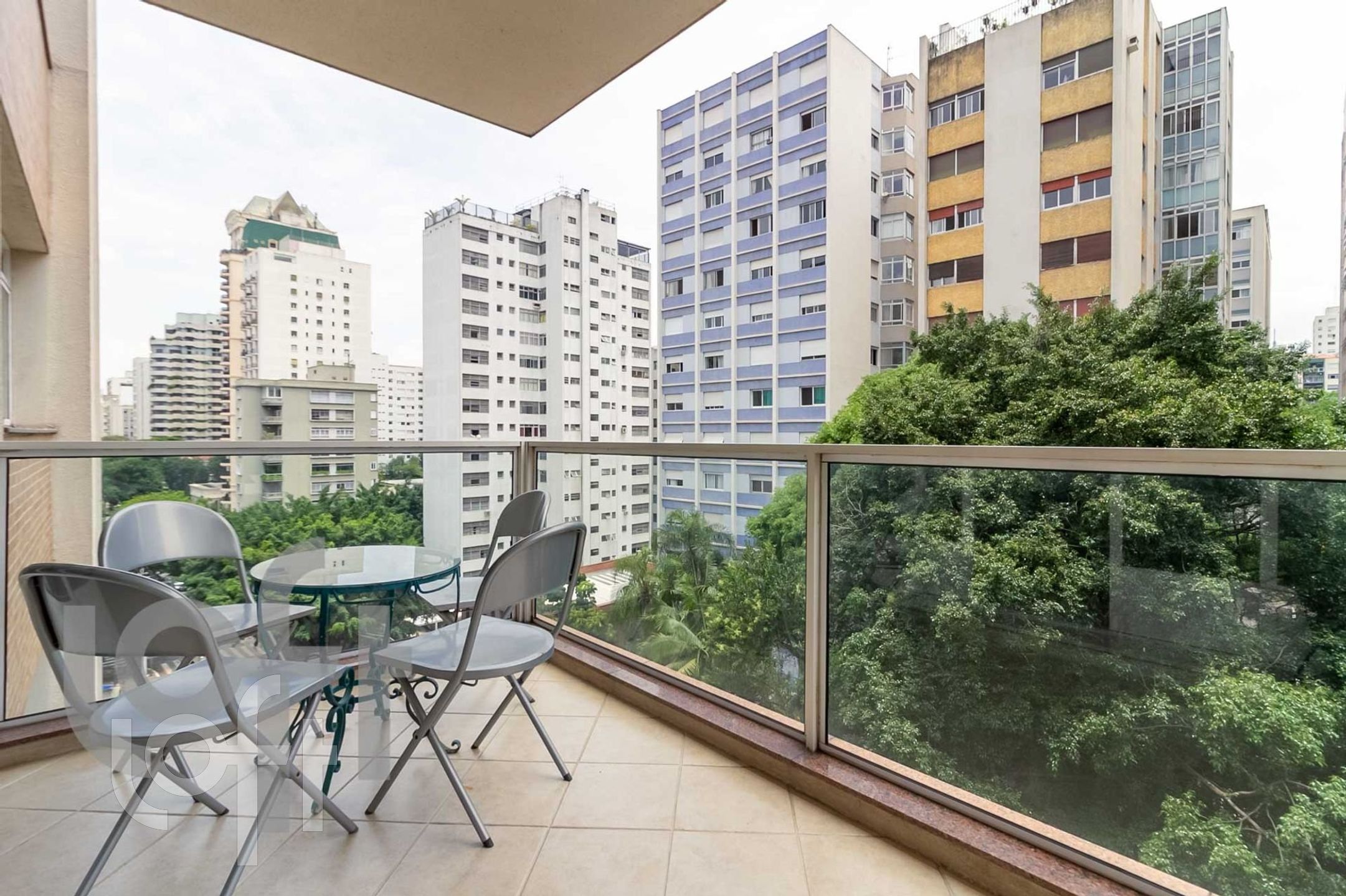 Apartamento à venda com 4 quartos, 229m² - Foto 12