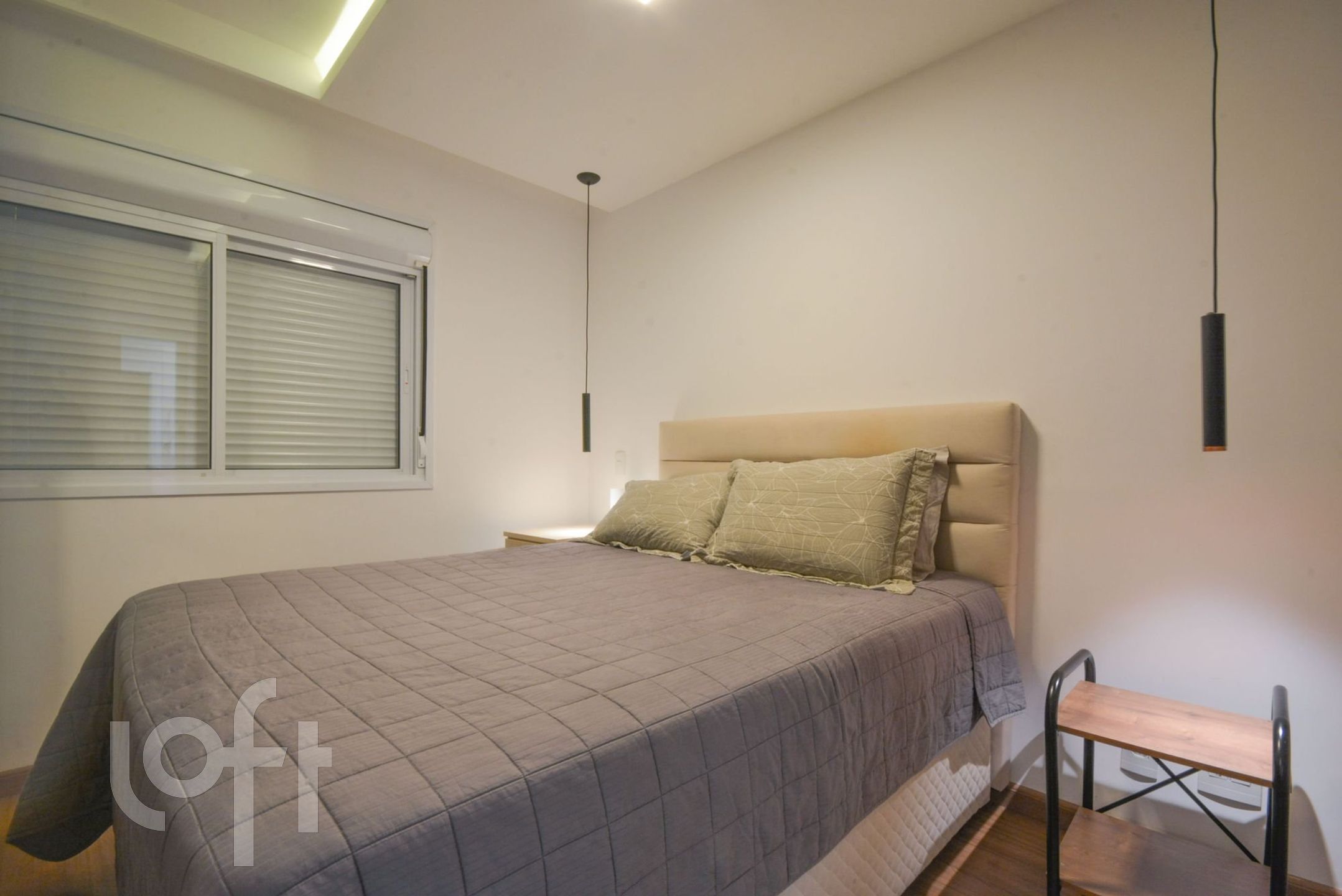 Apartamento à venda com 2 quartos, 66m² - Foto 2