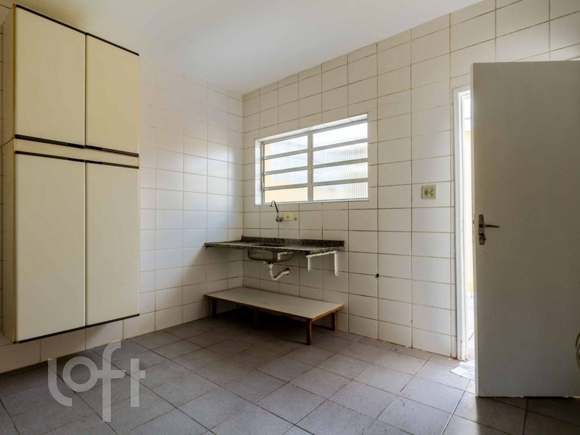 Casa à venda com 2 quartos, 70m² - Foto 6