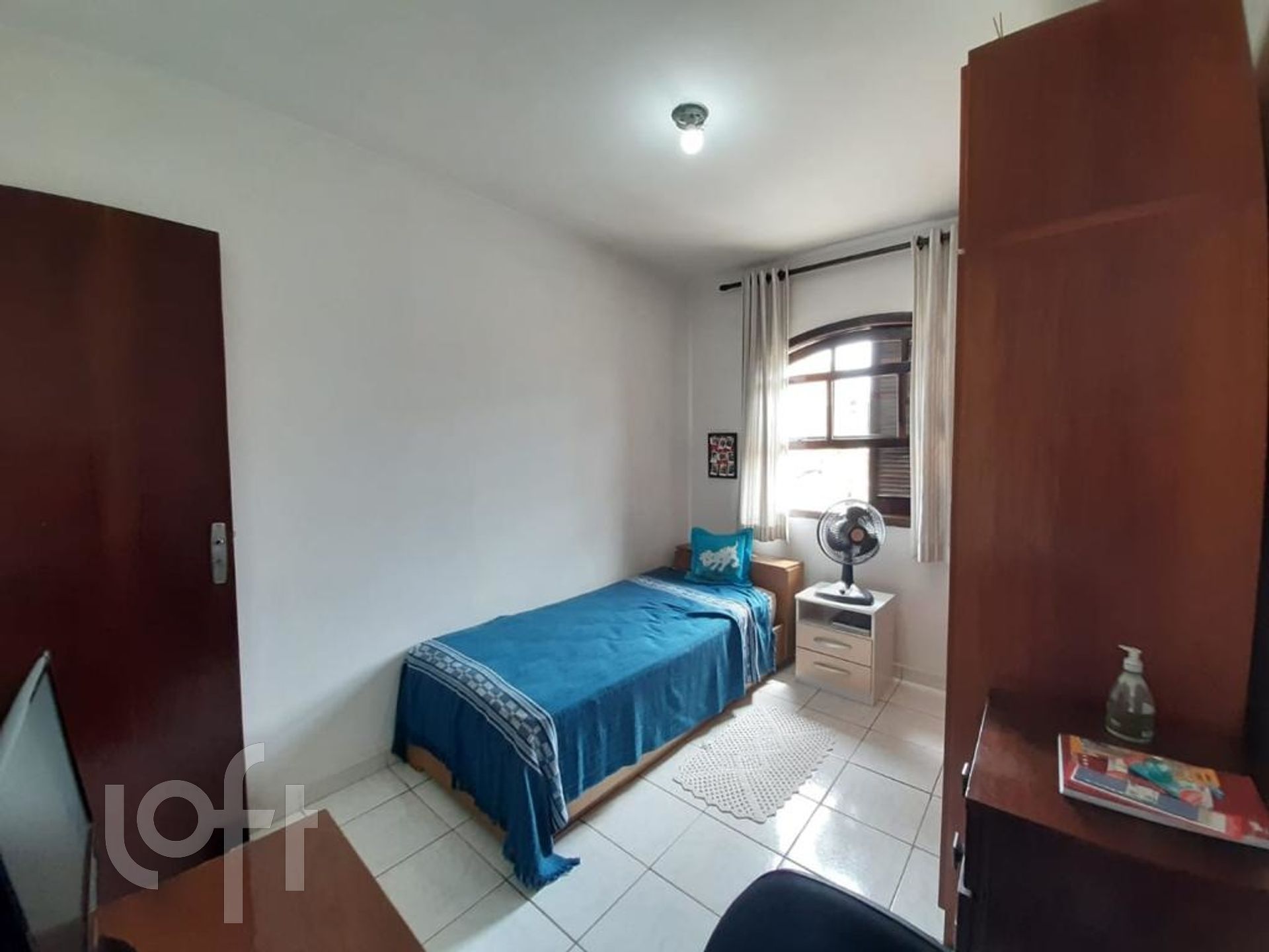 Casa à venda com 3 quartos, 258m² - Foto 7