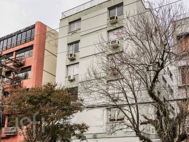 Apartamento com 75m², 2 dormitórios, 1 vaga, Floresta em Porto Alegre