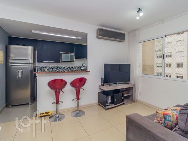 Apartamento com 65m², 3 dormitórios, 1 suíte, 1 vaga, Vila Ipiranga em Porto Alegre