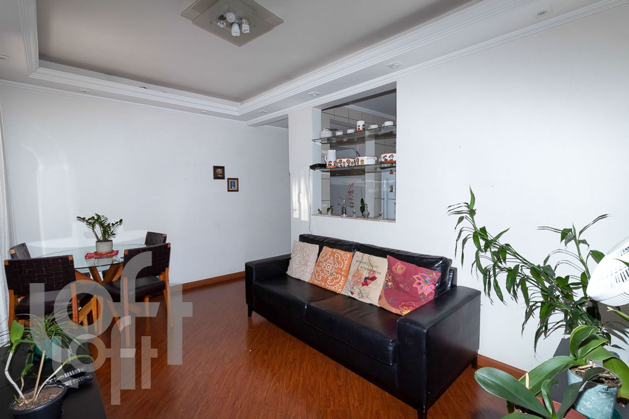 Apartamento à venda com 2 quartos, 77m² - Foto 17