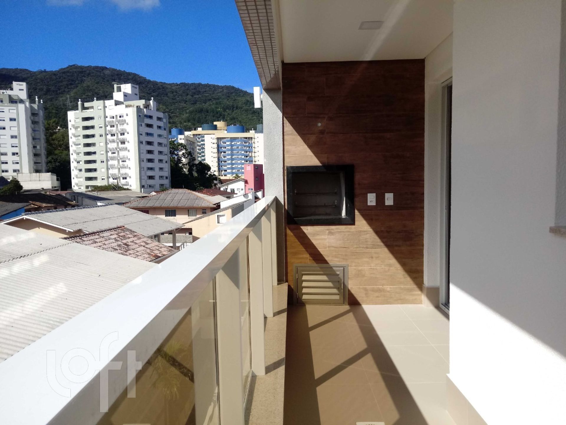 Apartamentos com 76m², 2 quartos, 1 suíte, 1 garagem, no bairro Itacorubi em Florianópolis