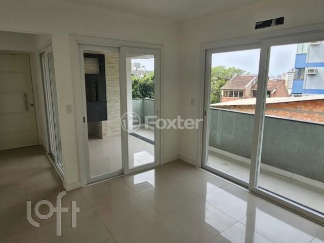 Apartamento com 122m², 3 dormitórios, 1 suíte, 2 vagas, Menino Deus em Porto Alegre