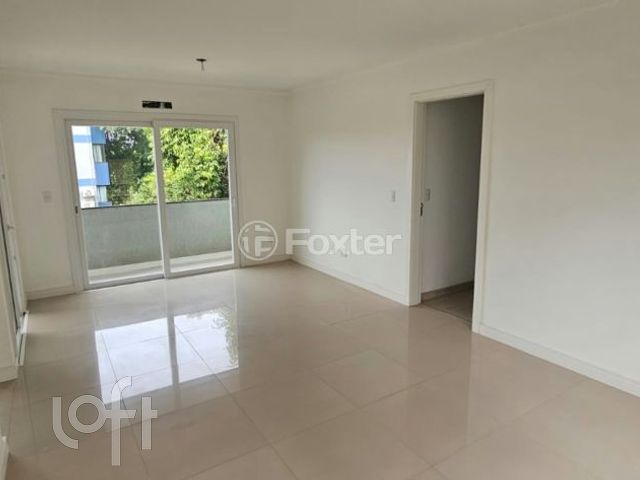 Apartamento com 122m², 3 dormitórios, 1 suíte, 2 vagas, Menino Deus em Porto Alegre