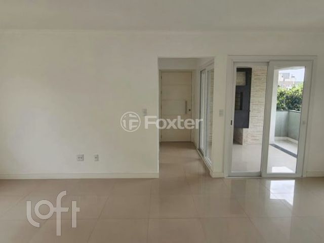 Apartamento com 122m², 3 dormitórios, 1 suíte, 2 vagas, Menino Deus em Porto Alegre