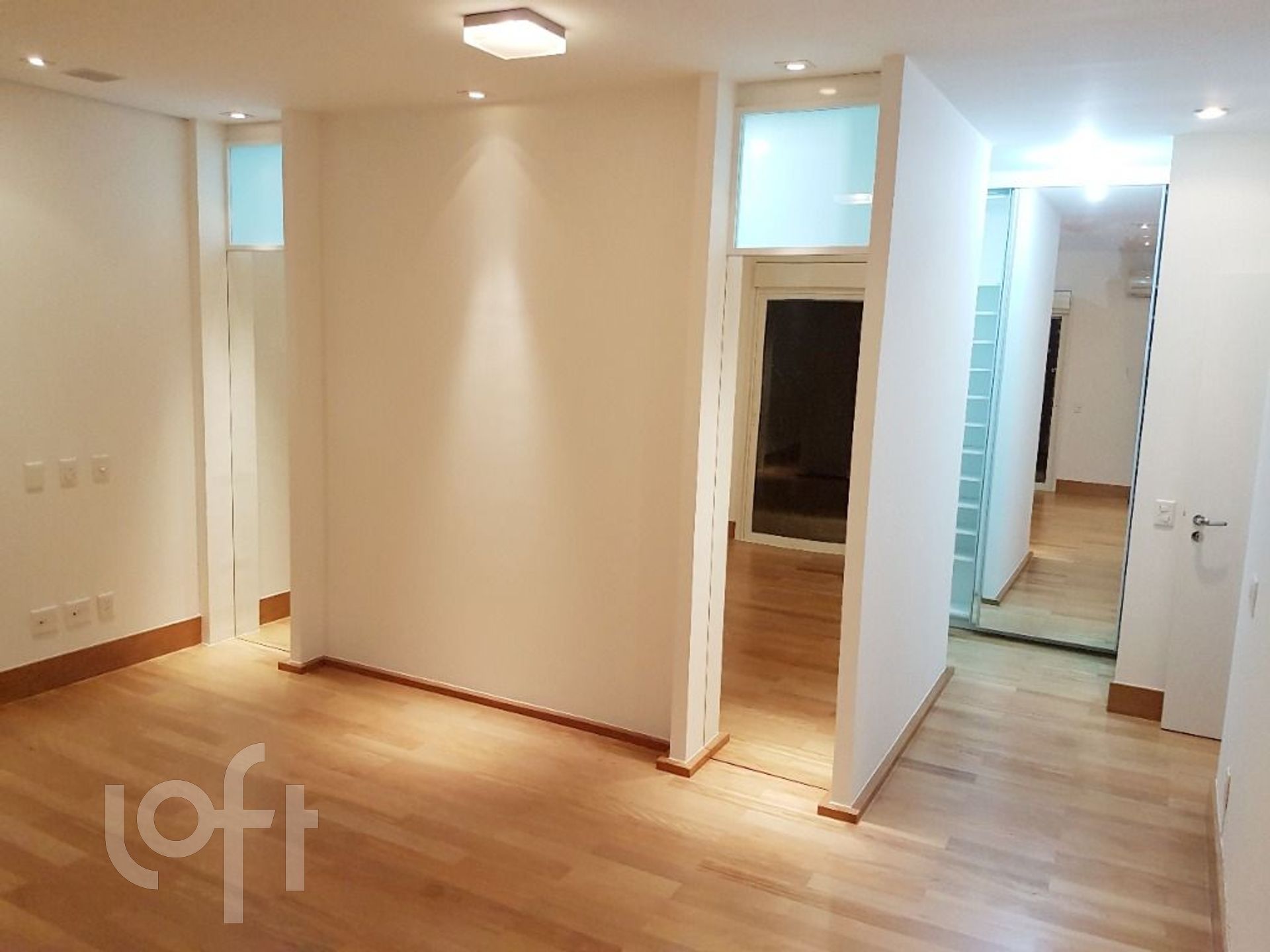 Apartamento à venda com 4 quartos, 316m² - Foto 4