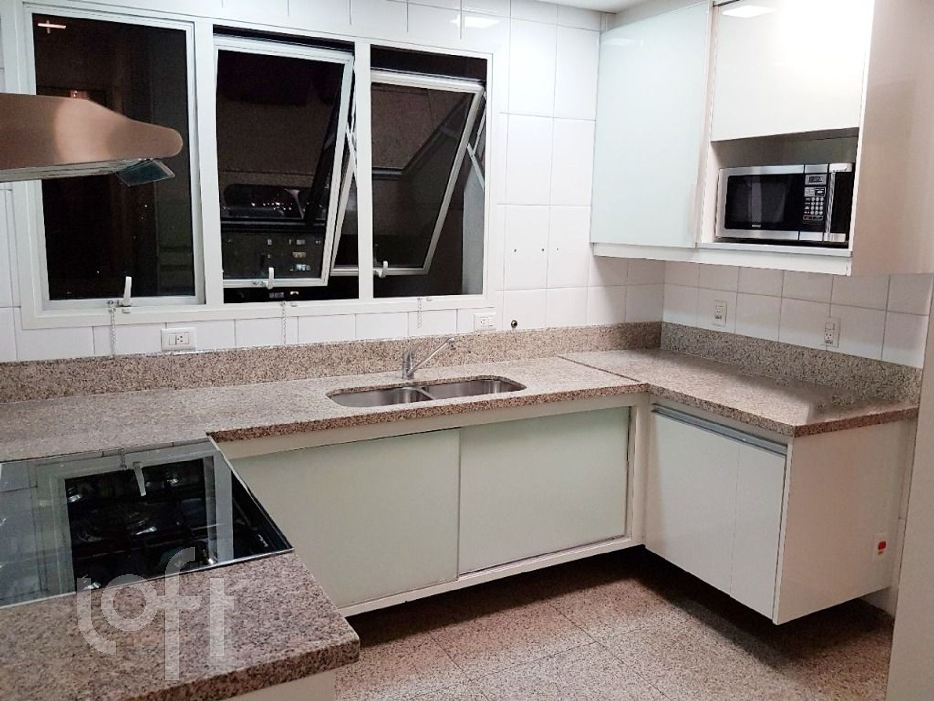 Apartamento à venda com 4 quartos, 316m² - Foto 7