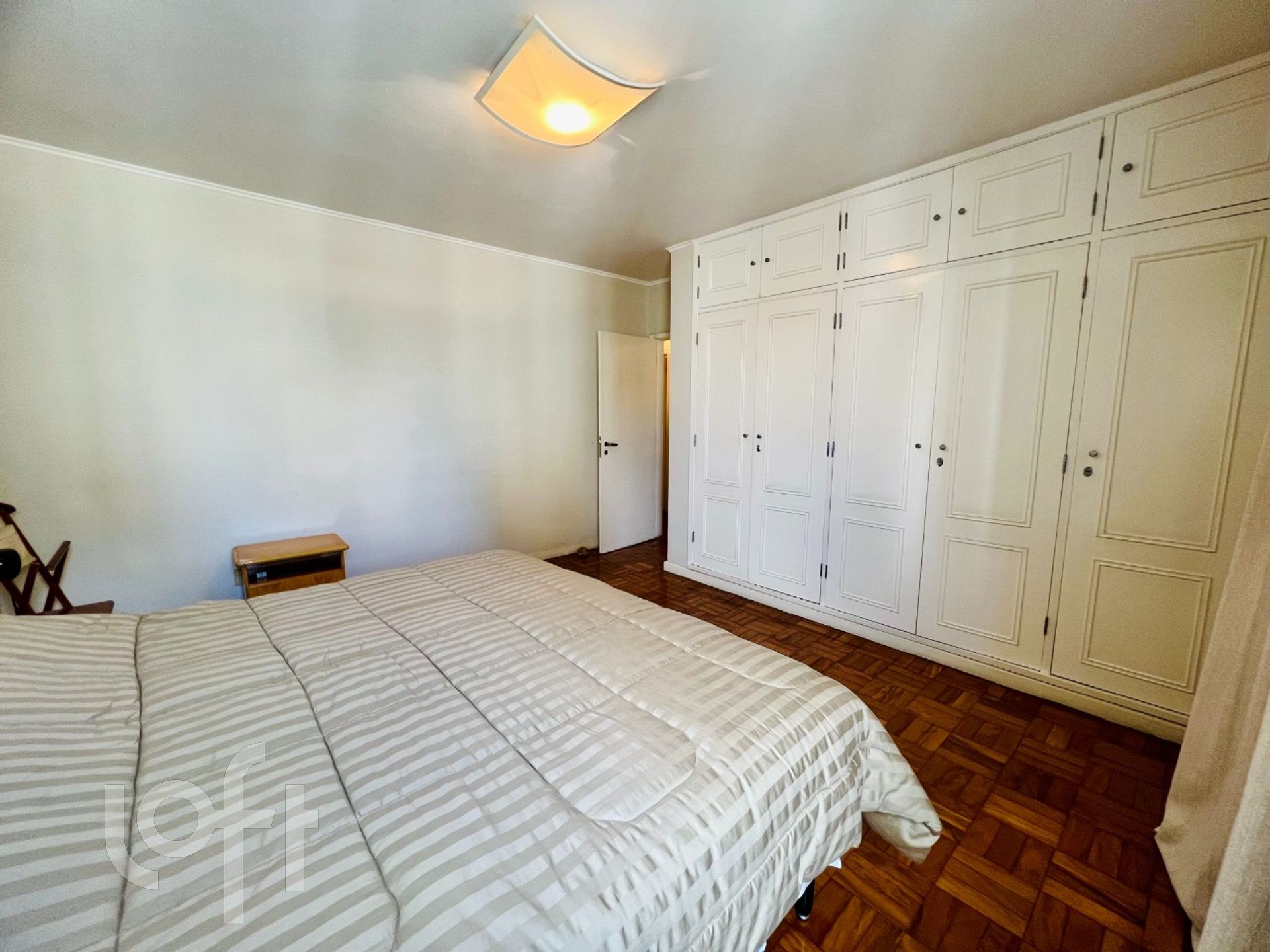 Apartamento à venda com 4 quartos, 220m² - Foto 16