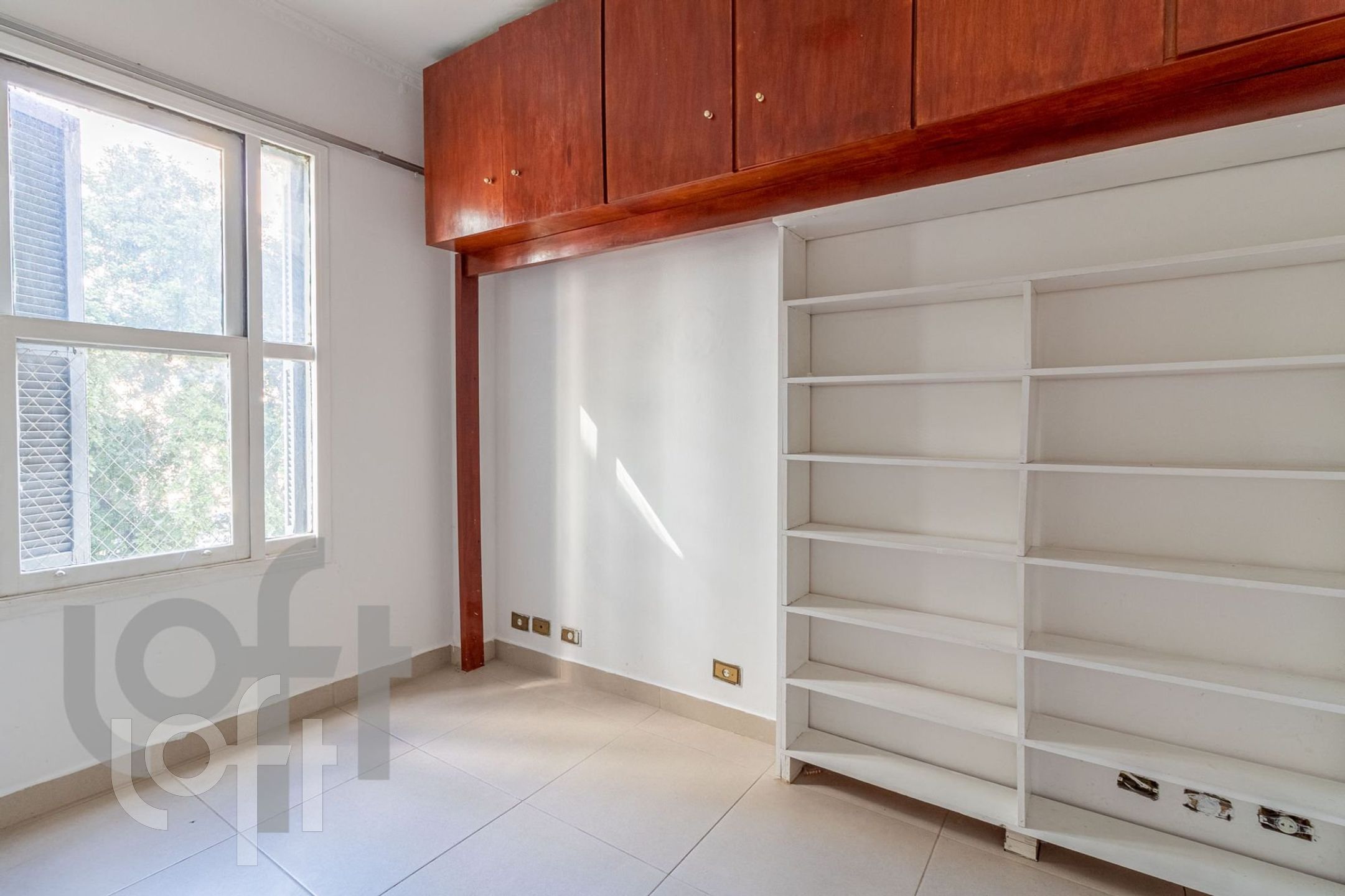 Apartamento à venda com 1 quarto, 38m² - Foto 4