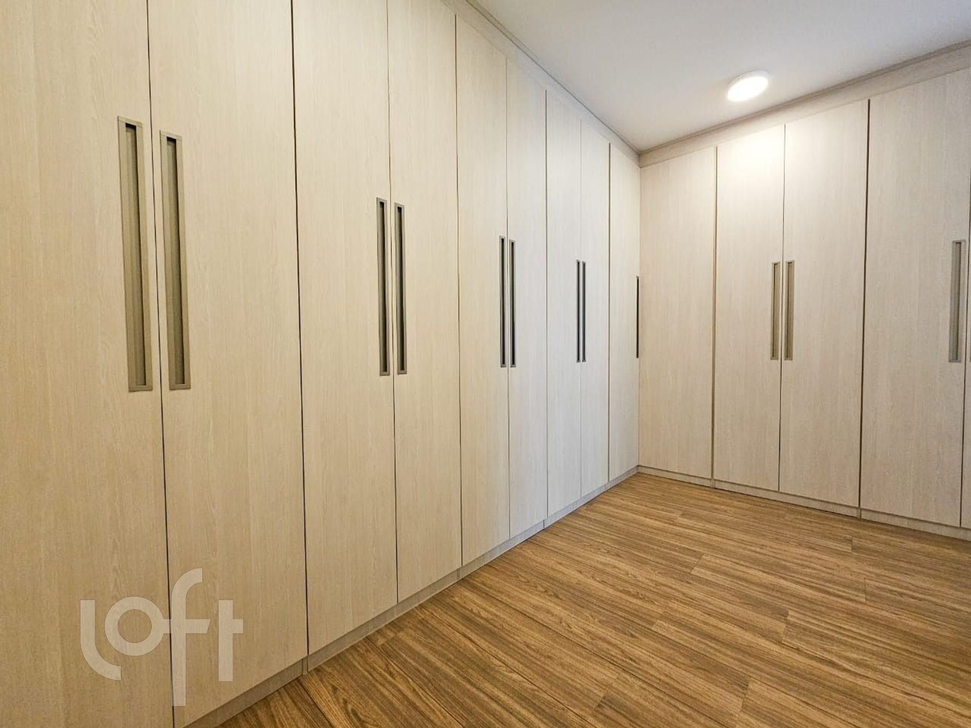 Apartamento à venda com 3 quartos, 210m² - Foto 10