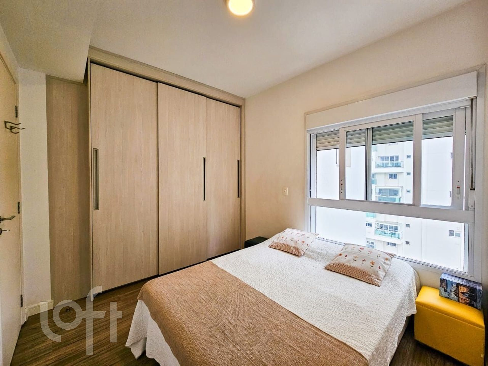 Apartamento à venda com 3 quartos, 210m² - Foto 9