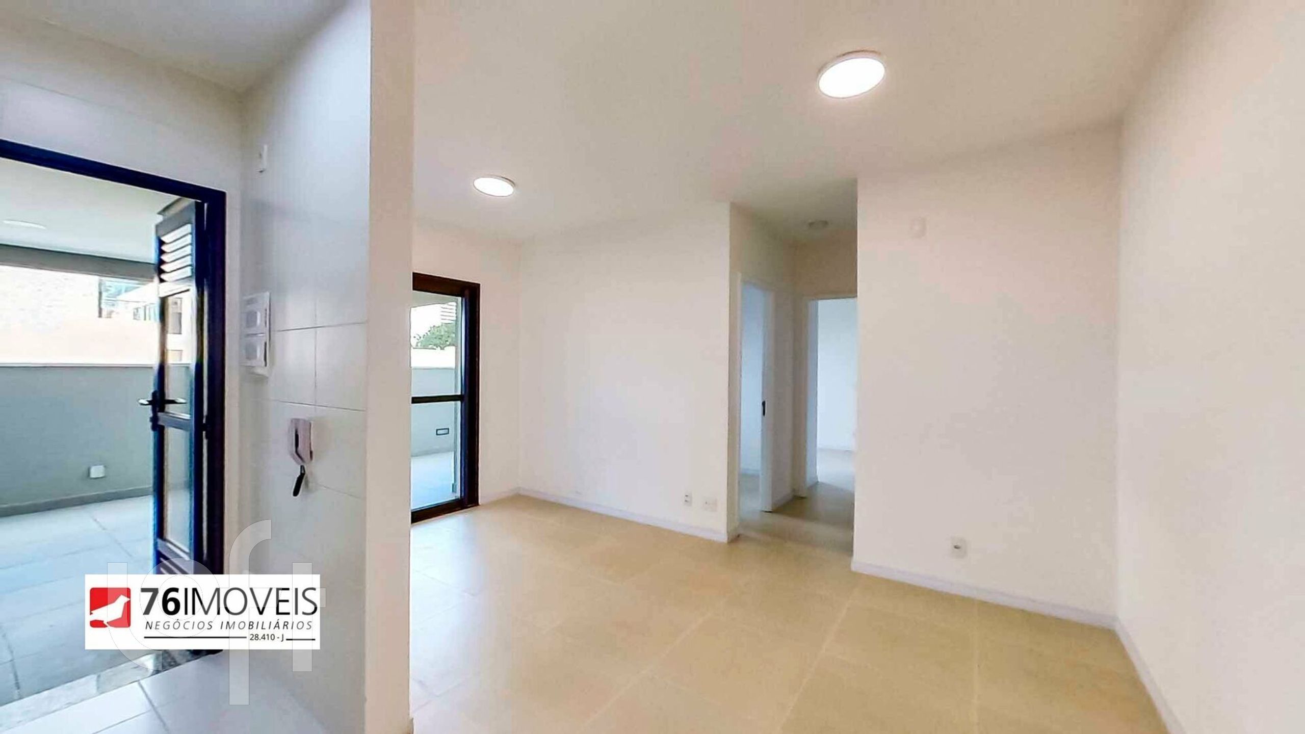 Apartamento à venda com 2 quartos, 62m² - Foto 3