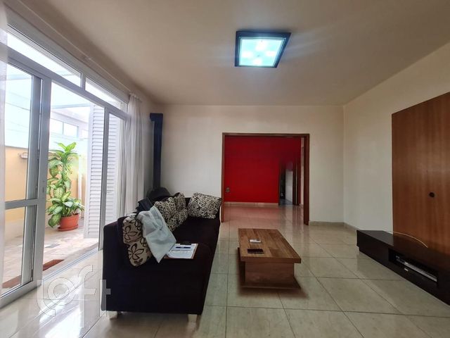 Apartamento com 124m², 3 dormitórios, Menino Deus em Porto Alegre