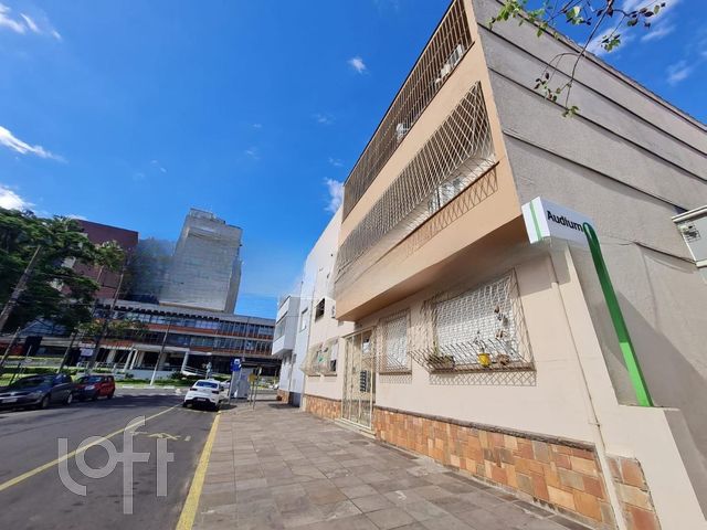 Apartamento com 124m², 3 dormitórios, Menino Deus em Porto Alegre