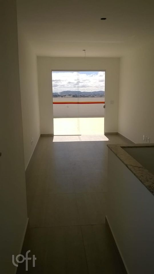 Apartamento à venda com 4 quartos, 140m² - Foto 5