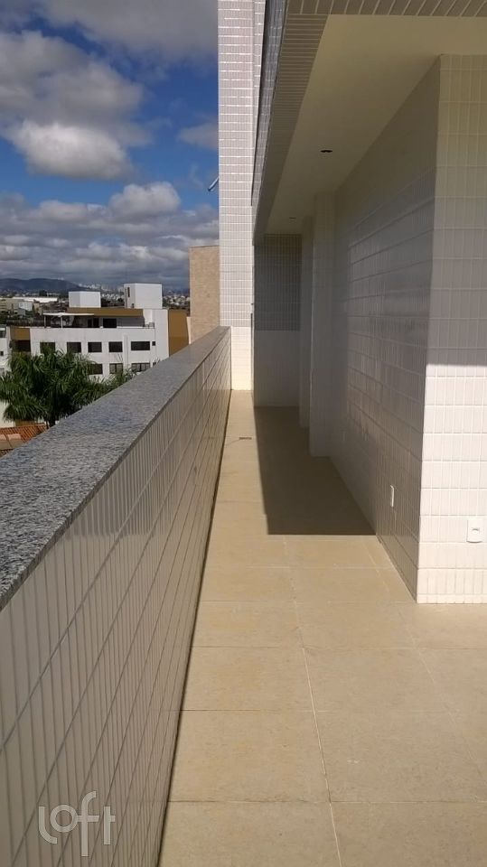 Apartamento à venda com 4 quartos, 140m² - Foto 15