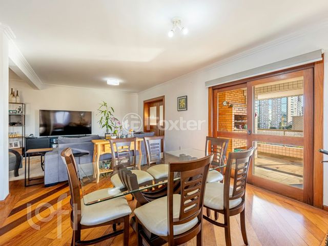 Apartamento com 227m², 3 dormitórios, 1 suíte, 2 vagas, Bela Vista em Porto Alegre