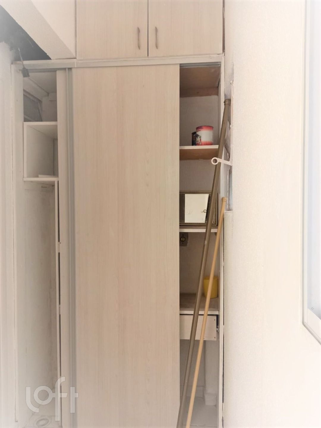 Apartamento à venda com 1 quarto, 55m² - Foto 2