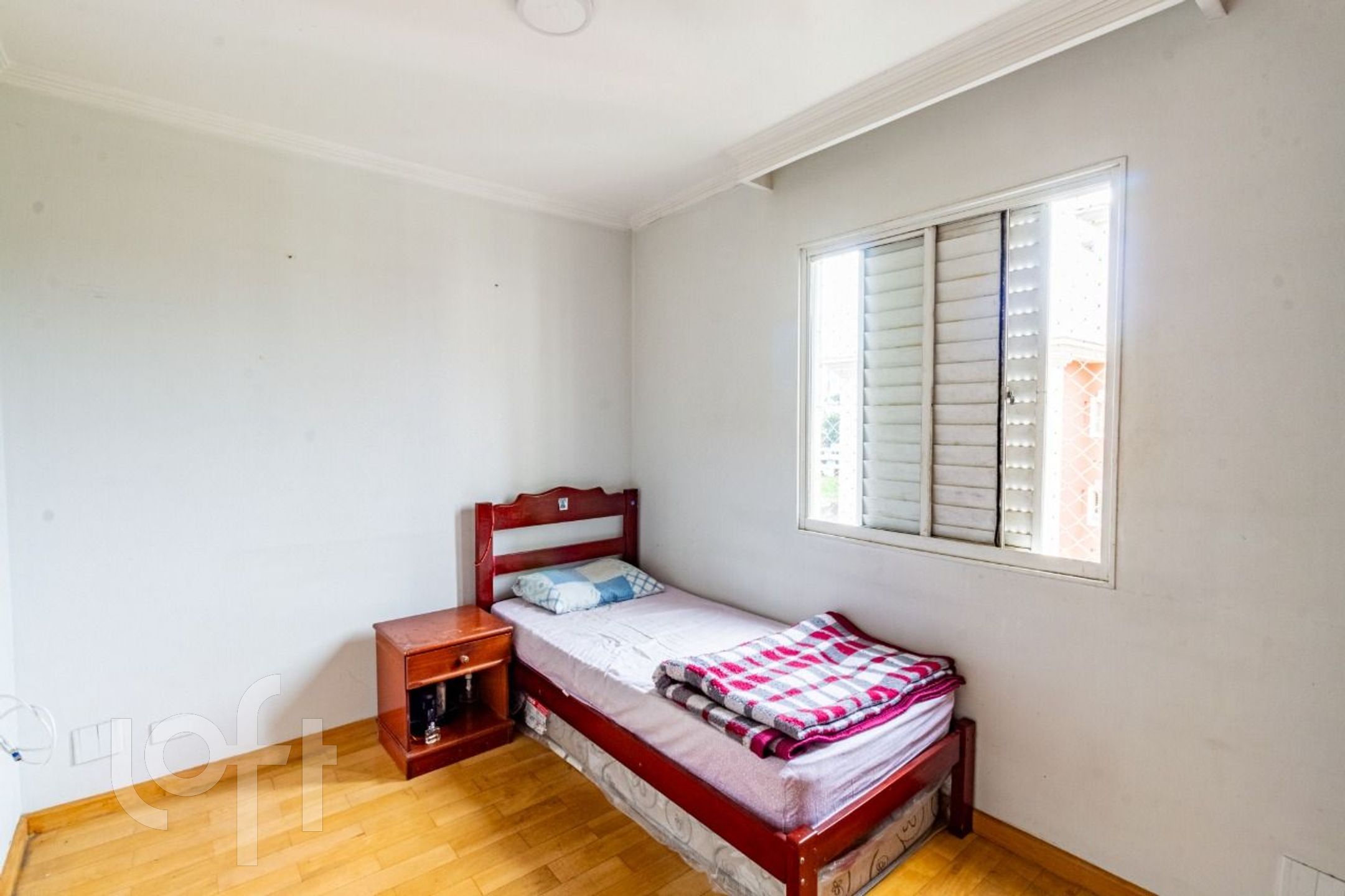 Apartamento à venda com 3 quartos, 75m² - Foto 11