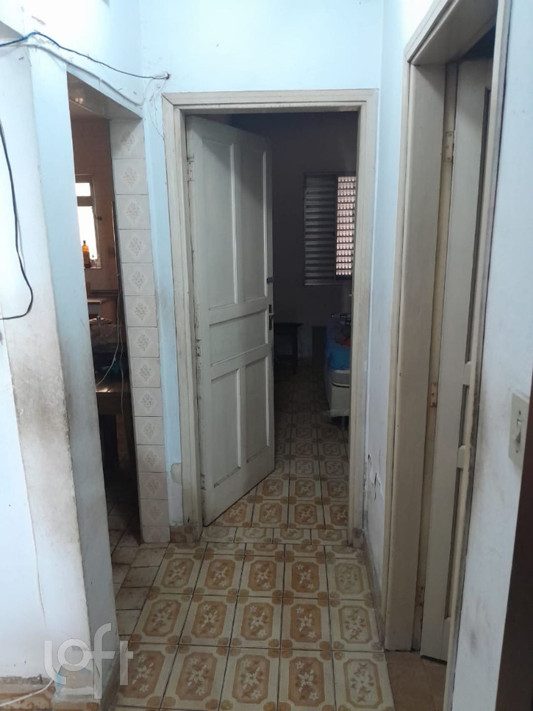 Casa à venda com 2 quartos, 100m² - Foto 3