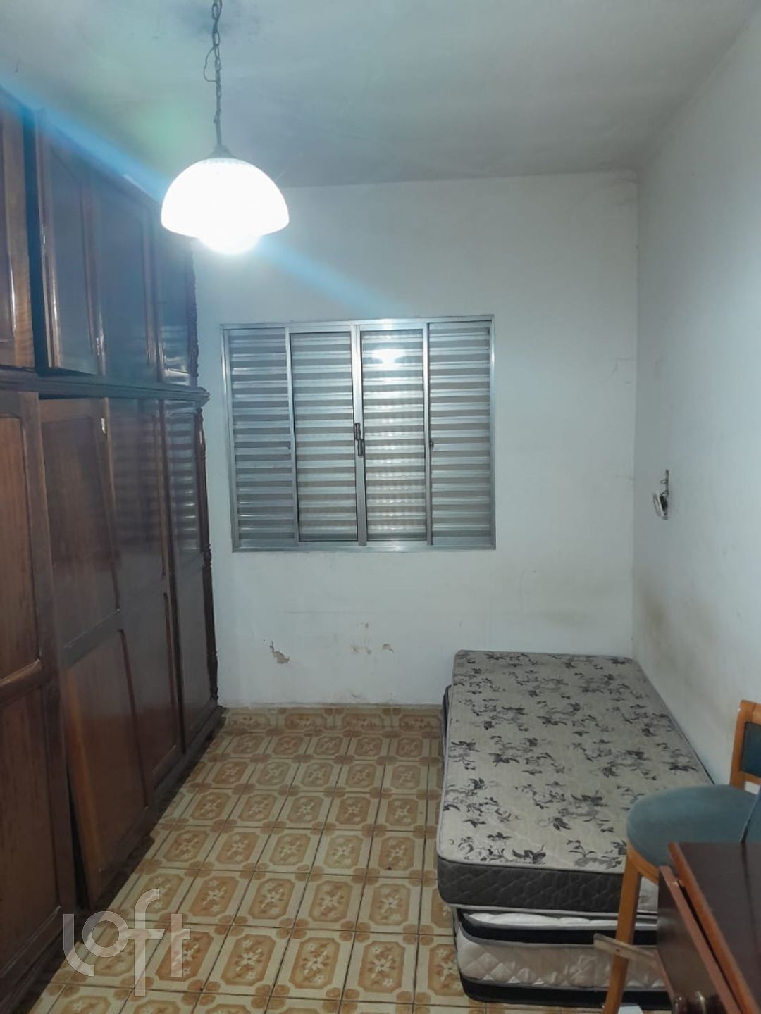 Casa à venda com 2 quartos, 100m² - Foto 2