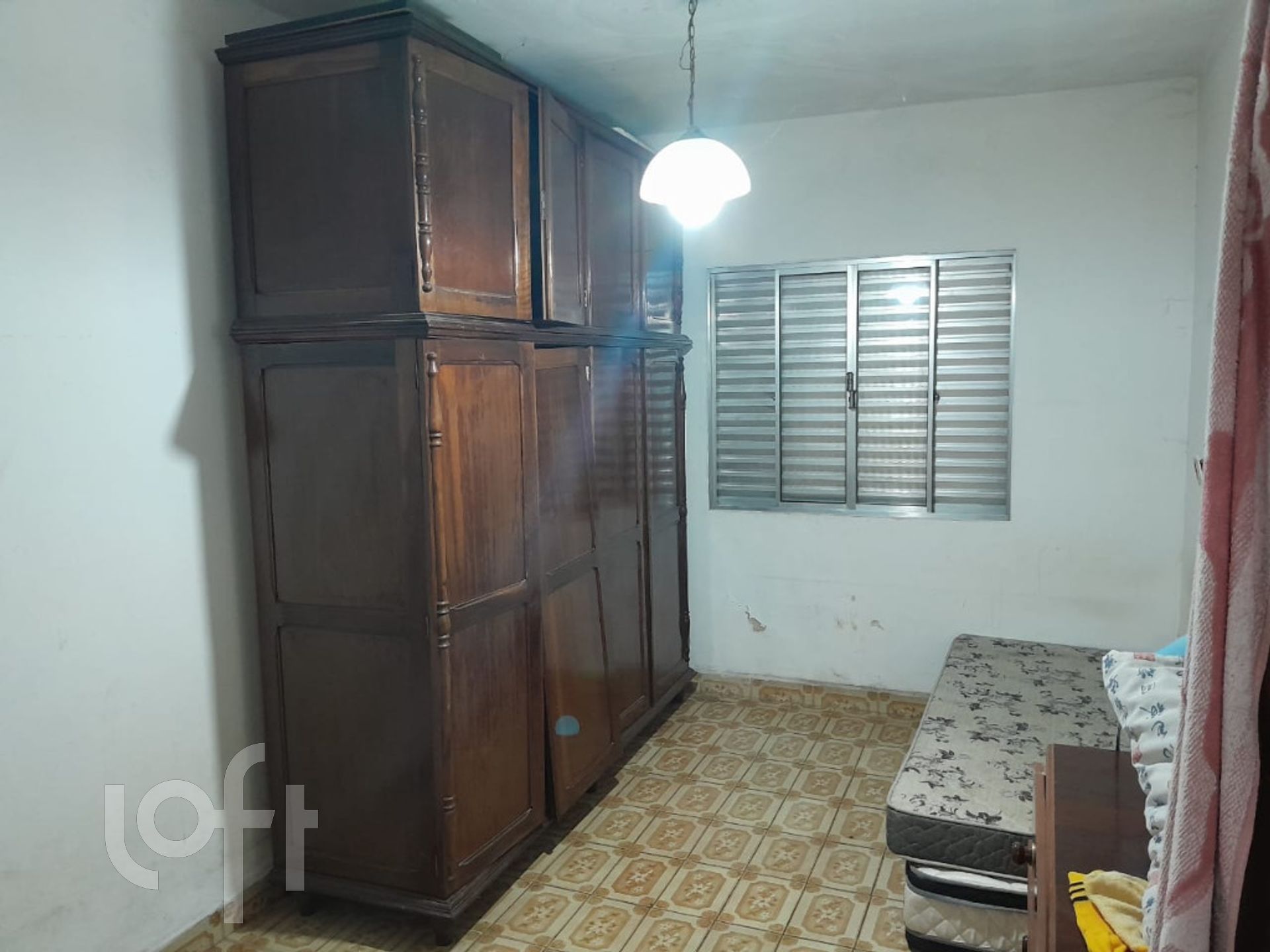 Casa à venda com 2 quartos, 100m² - Foto 4