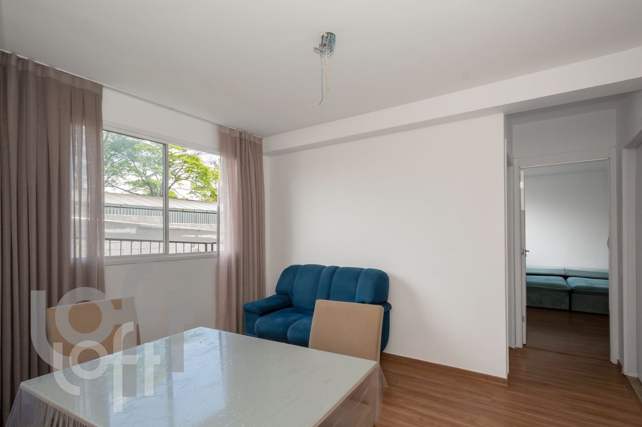 Apartamento à venda com 2 quartos, 44m² - Foto 1