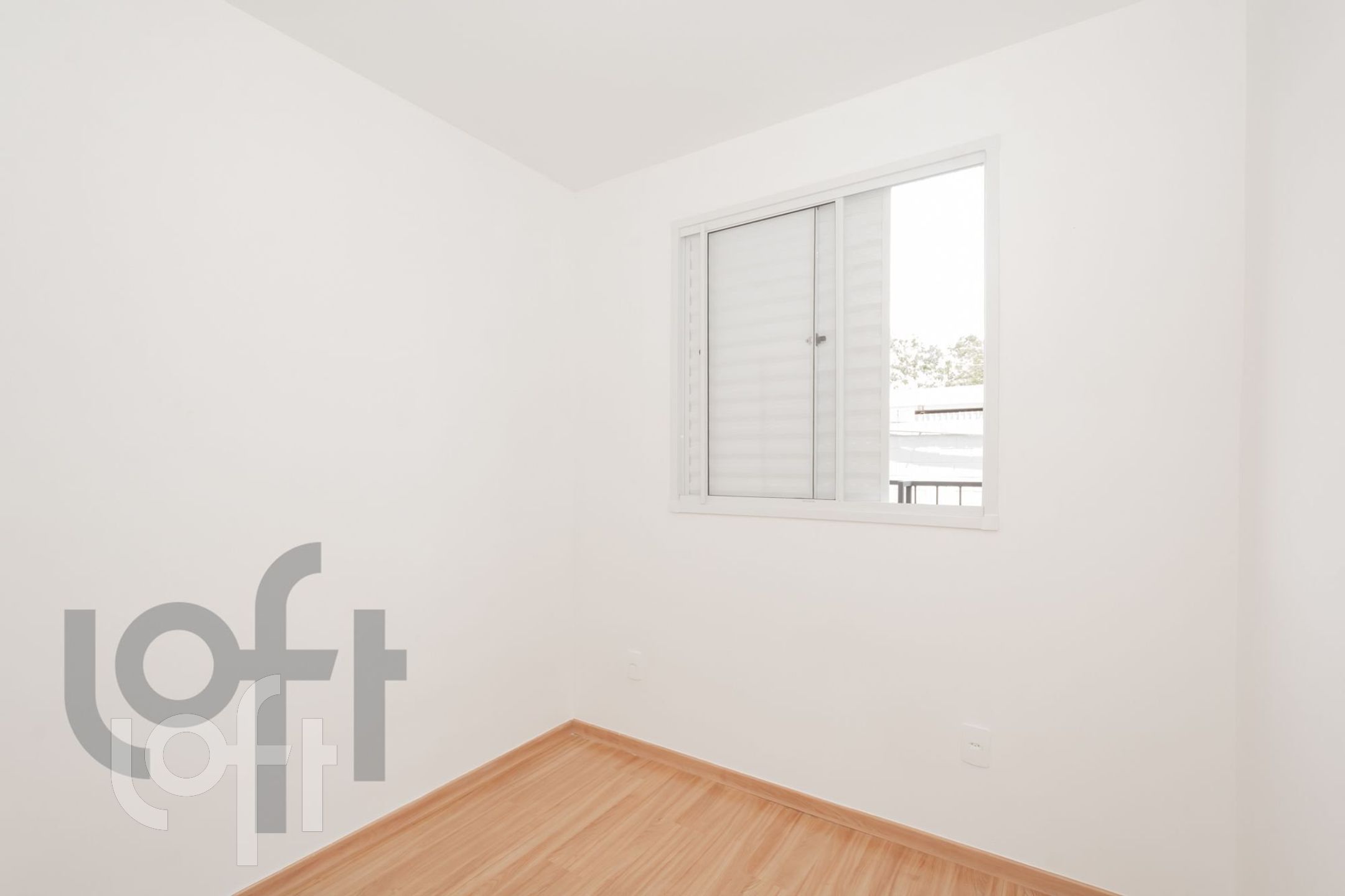 Apartamento à venda com 2 quartos, 44m² - Foto 4