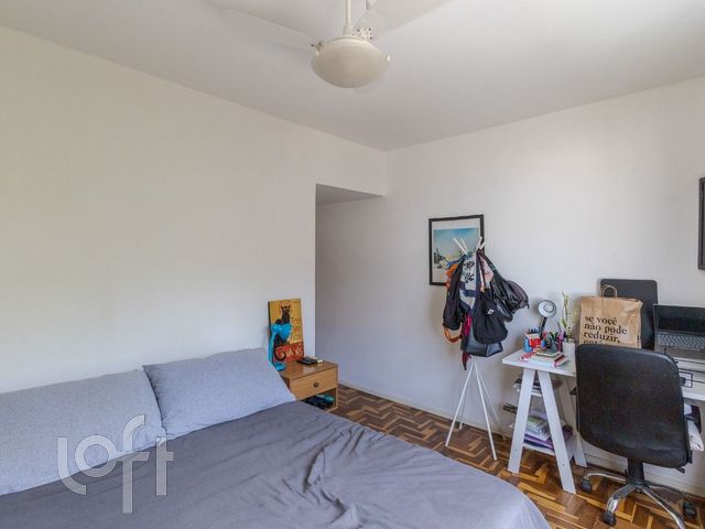 Apartamento com 61m², 2 dormitórios, 1 vaga, Rio Branco em Porto Alegre