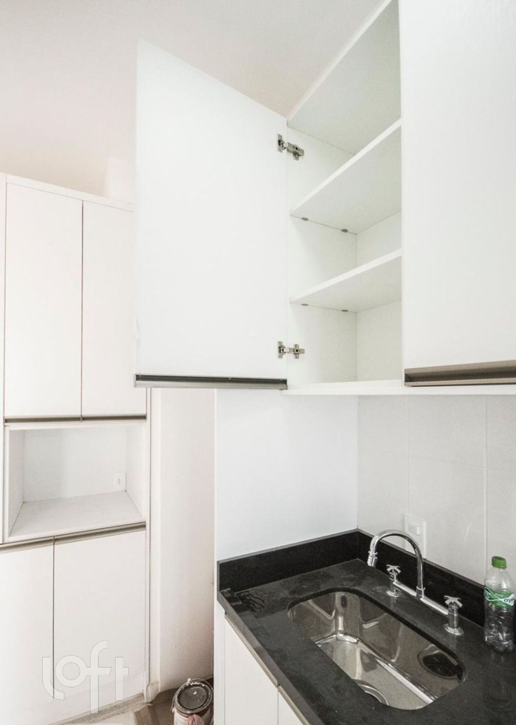 Apartamento à venda com 2 quartos, 63m² - Foto 3