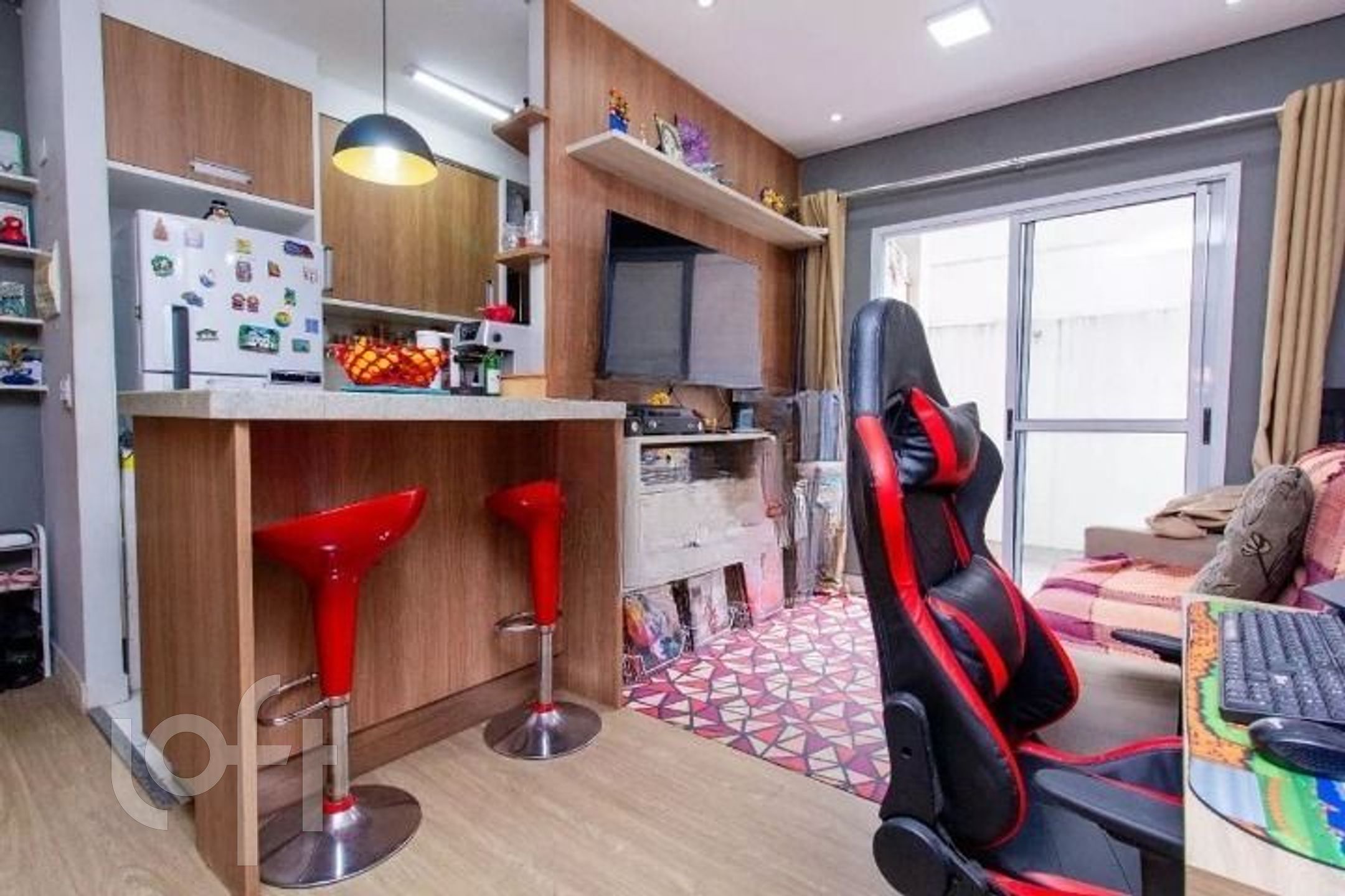 Apartamento à venda com 2 quartos, 67m² - Foto 1