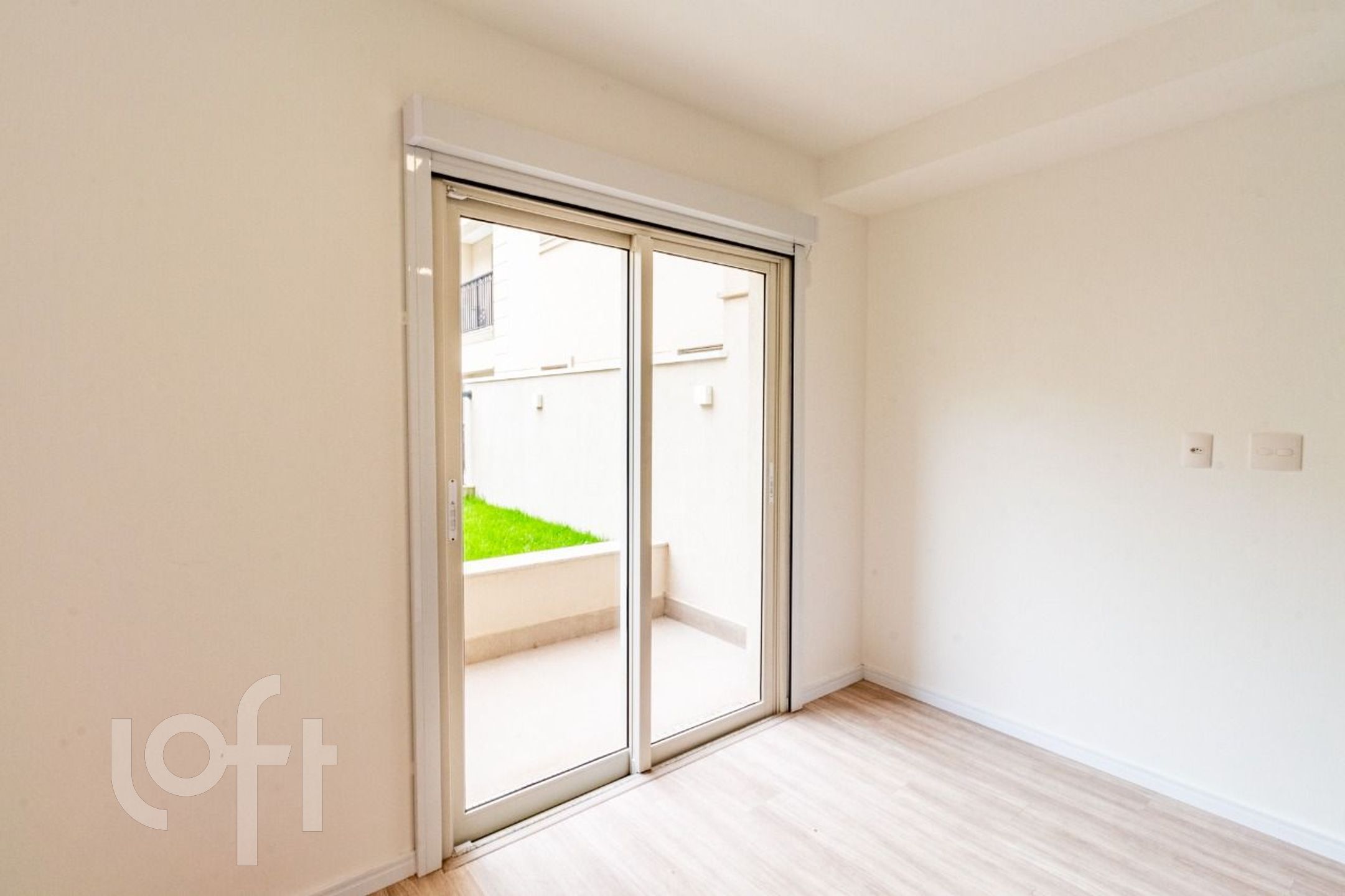 Apartamento à venda com 1 quarto, 80m² - Foto 17