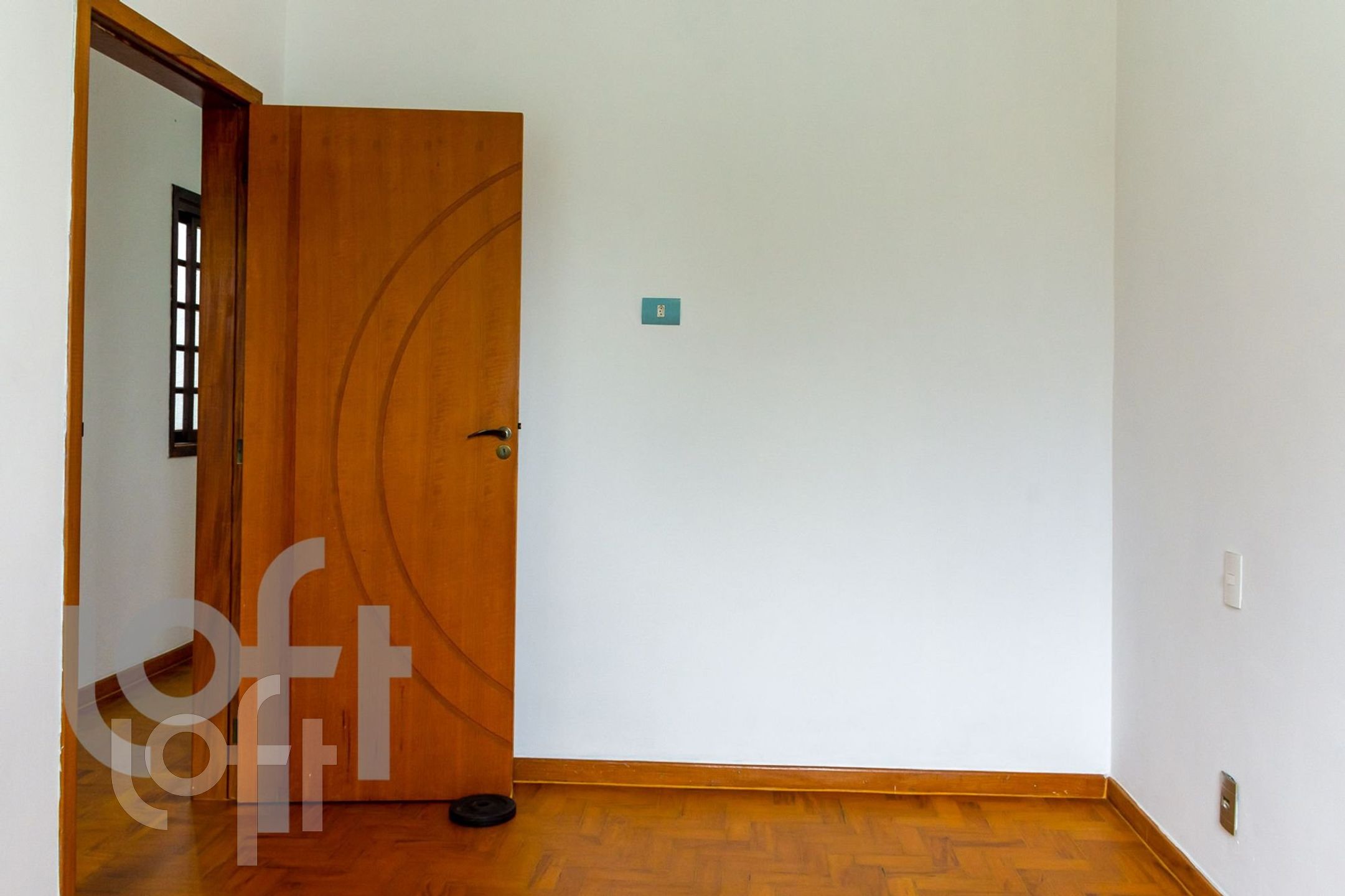 Apartamento à venda com 2 quartos, 86m² - Foto 4