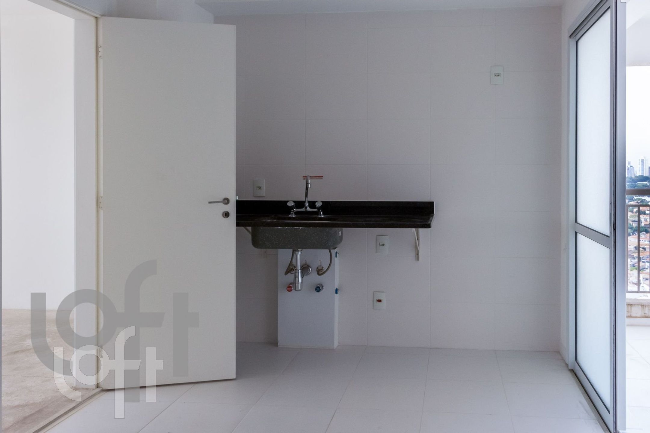 Apartamento à venda com 3 quartos, 137m² - Foto 22