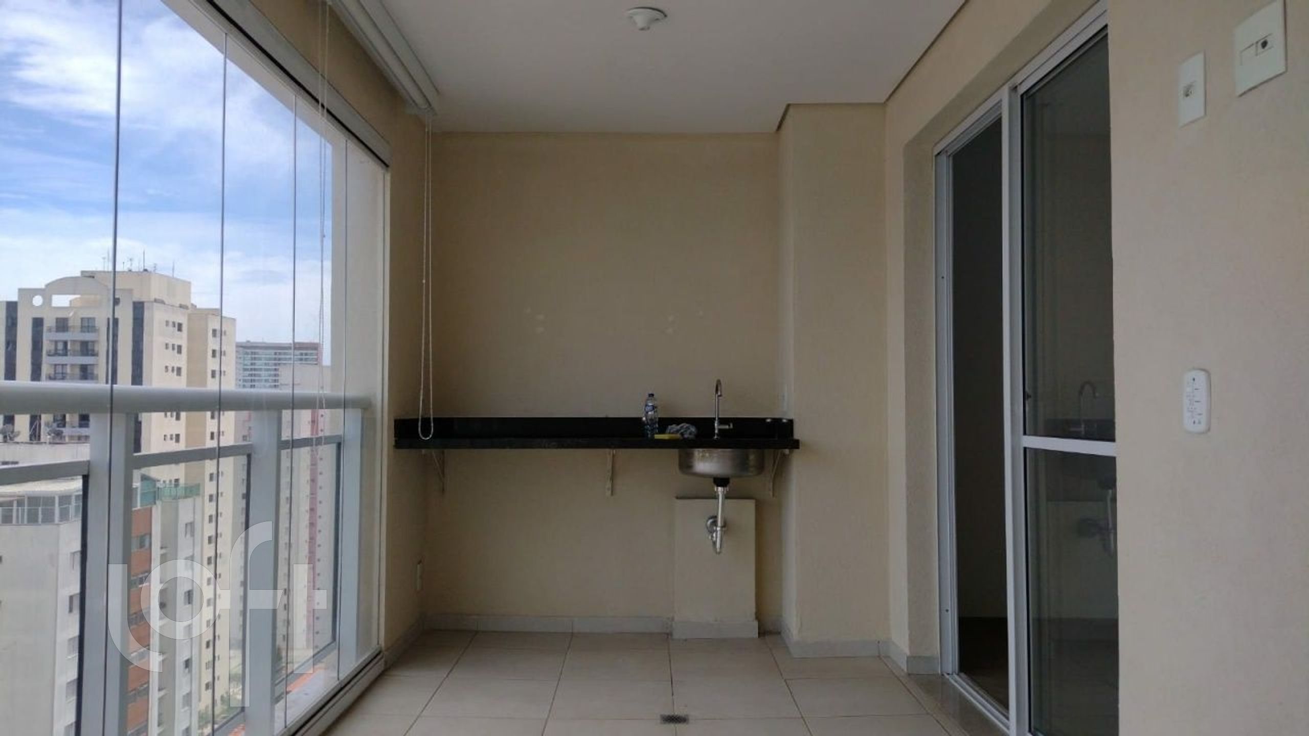 Apartamento à venda em Vila Alexandria com 53 m²,