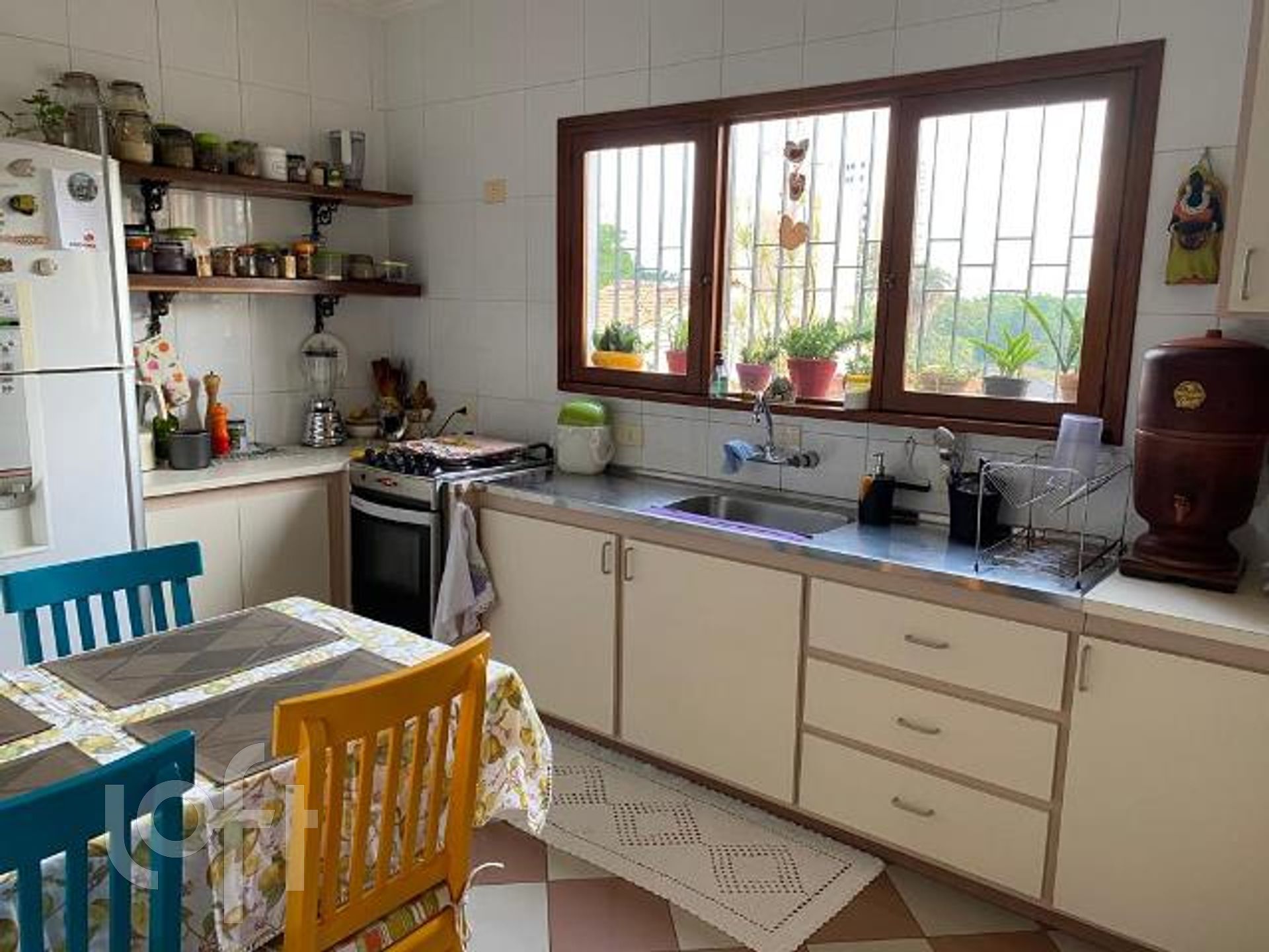 Casa à venda com 3 quartos, 174m² - Foto 4