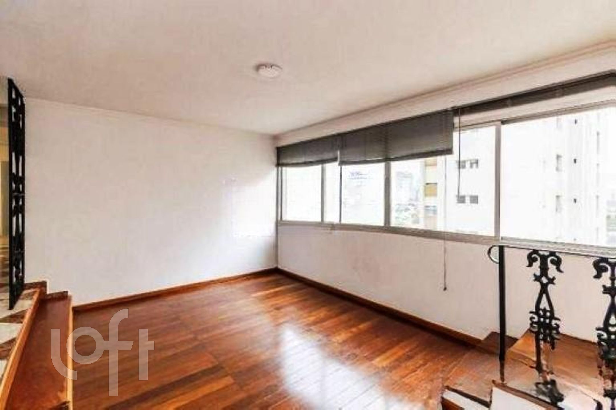 Apartamento à venda com 3 quartos, 120m² - Foto 1