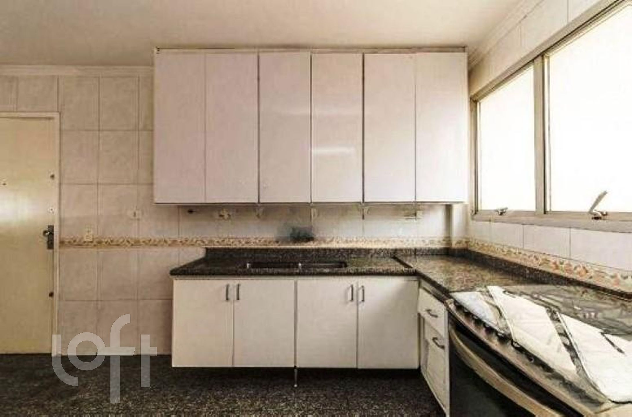 Apartamento à venda com 3 quartos, 120m² - Foto 8