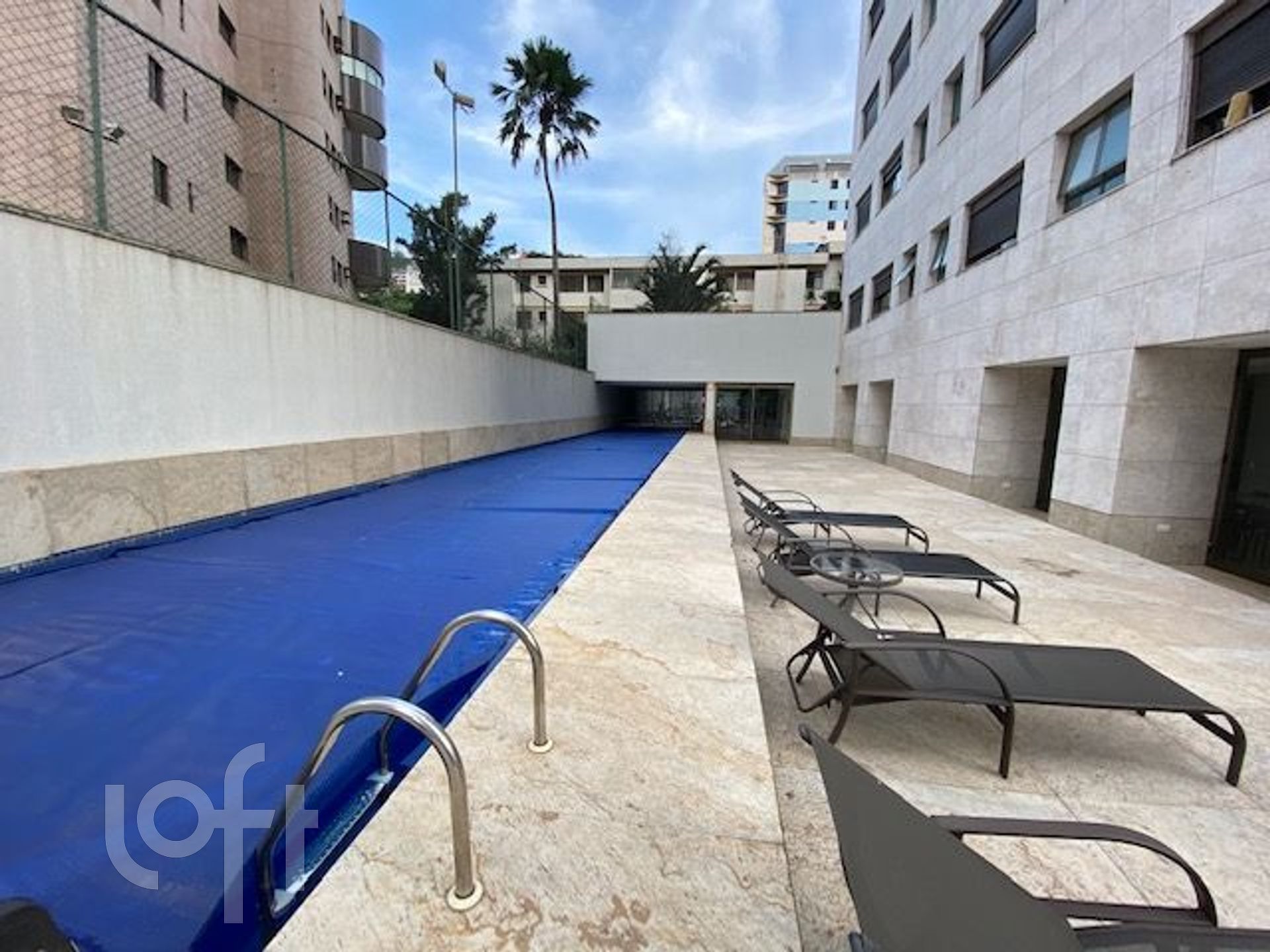 Apartamento à venda com 4 quartos, 270m² - Foto 15