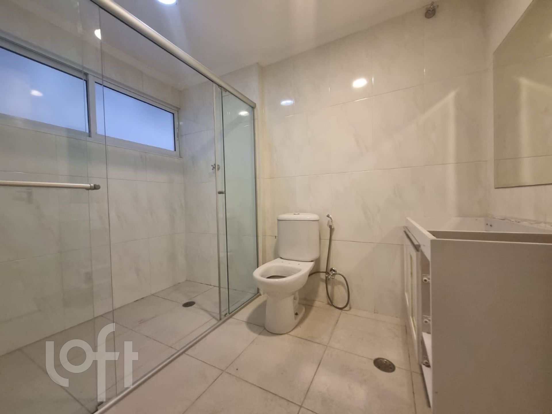 Apartamento à venda com 3 quartos, 98m² - Foto 17