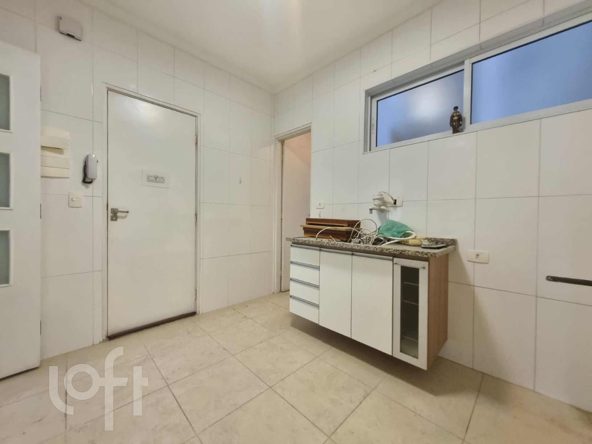 Apartamento à venda com 3 quartos, 98m² - Foto 9