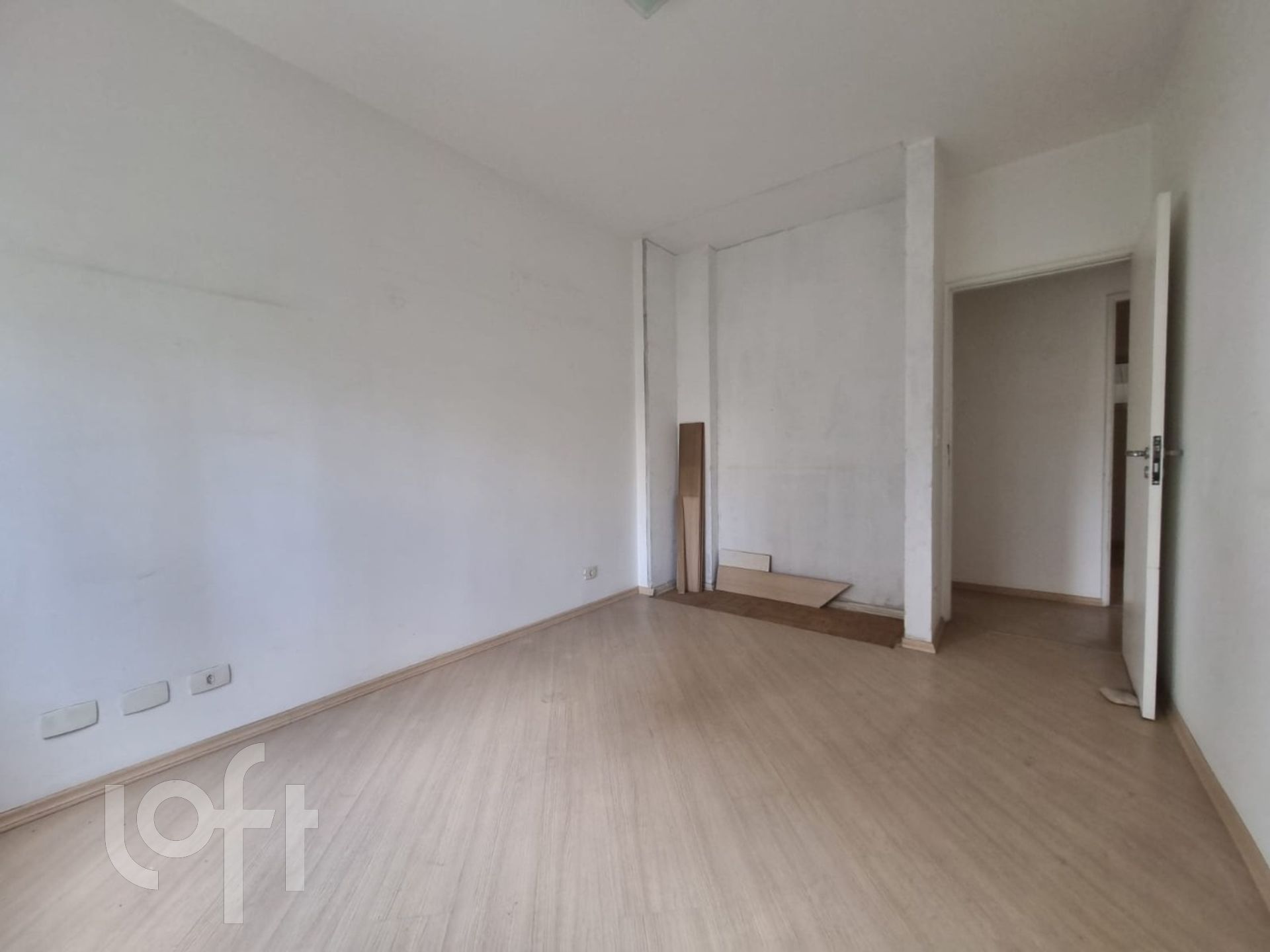 Apartamento à venda com 3 quartos, 98m² - Foto 28