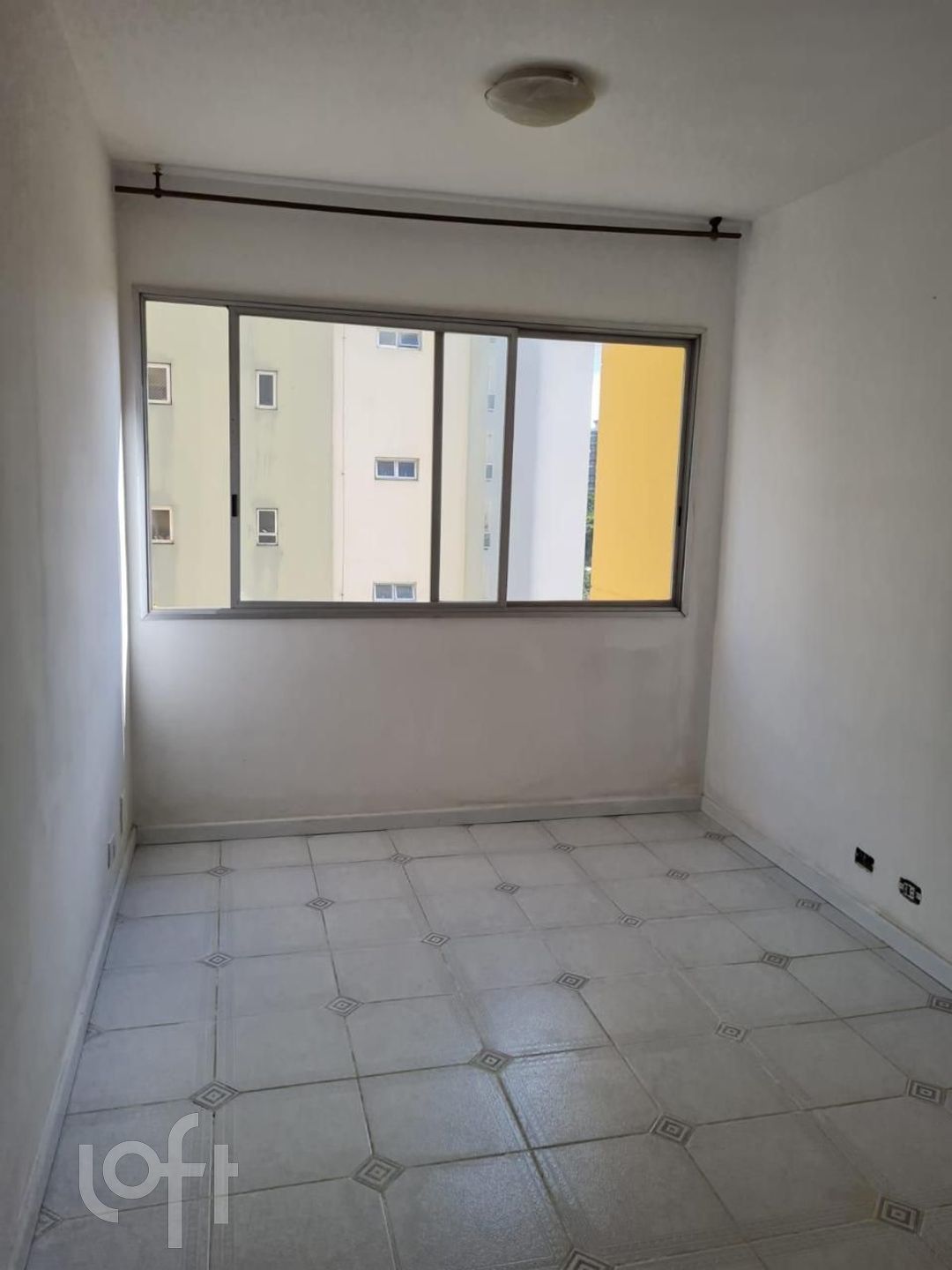 Apartamento à venda com 2 quartos, 60m² - Foto 1