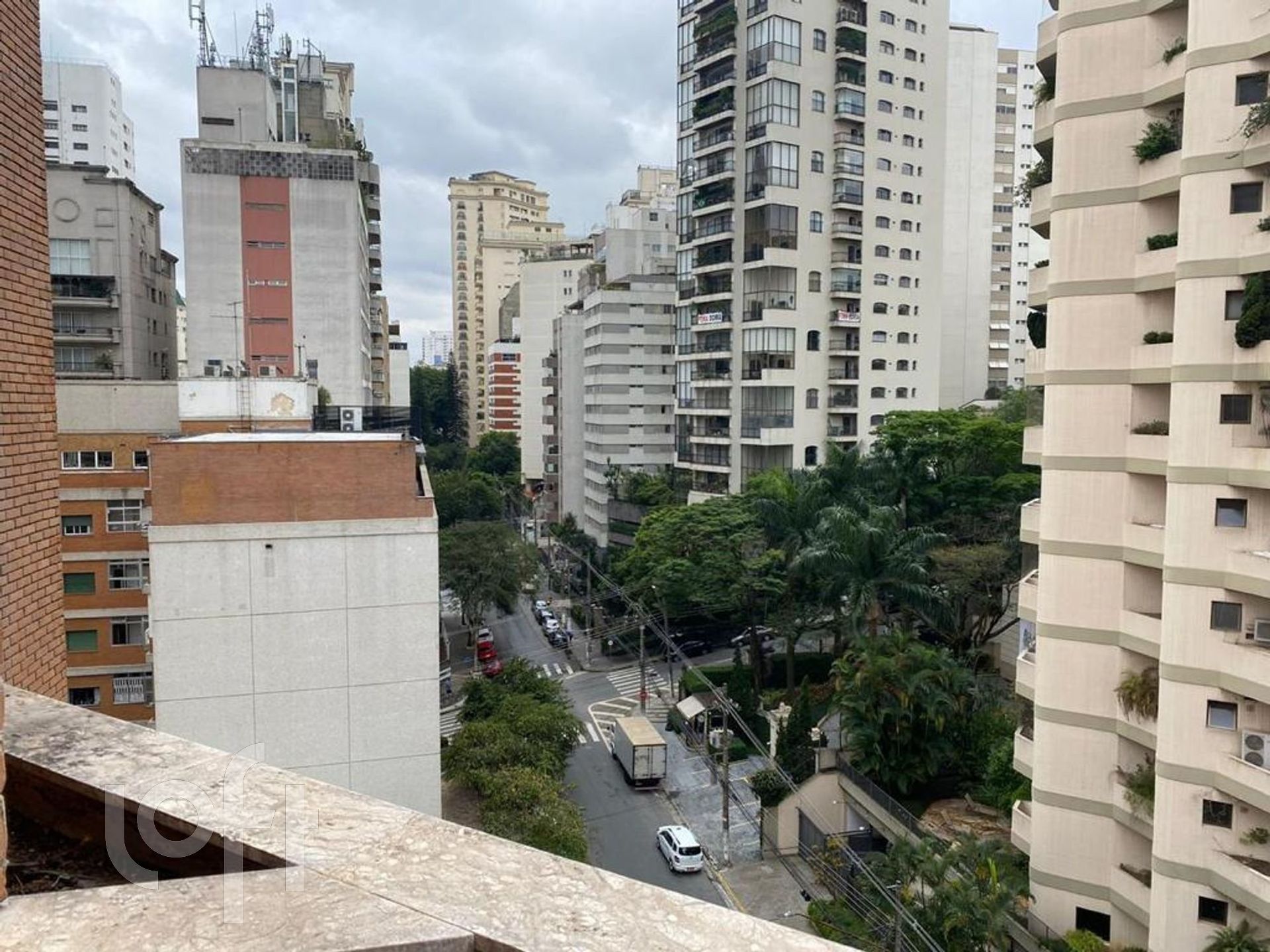 Apartamento à venda com 3 quartos, 160m² - Foto 10