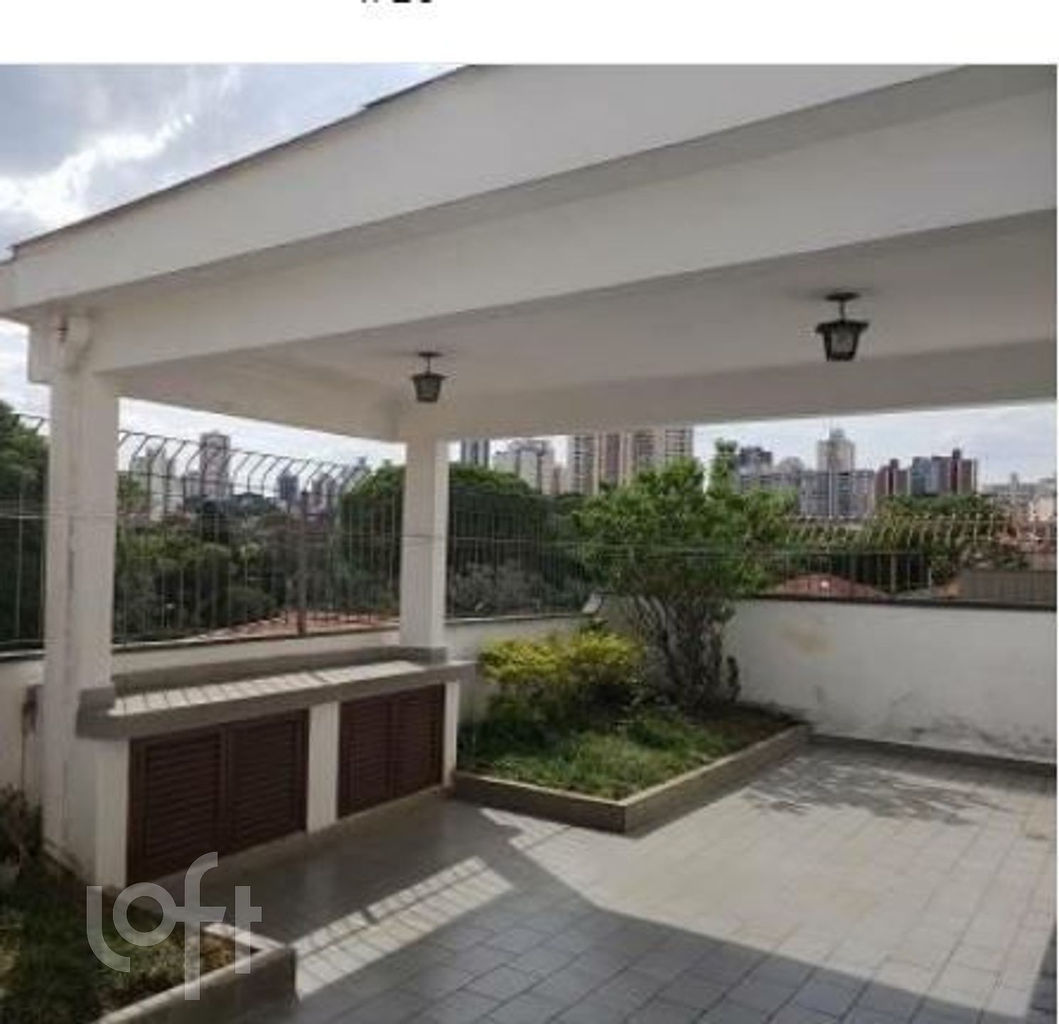 Casa à venda com 6 quartos, 300m² - Foto 5