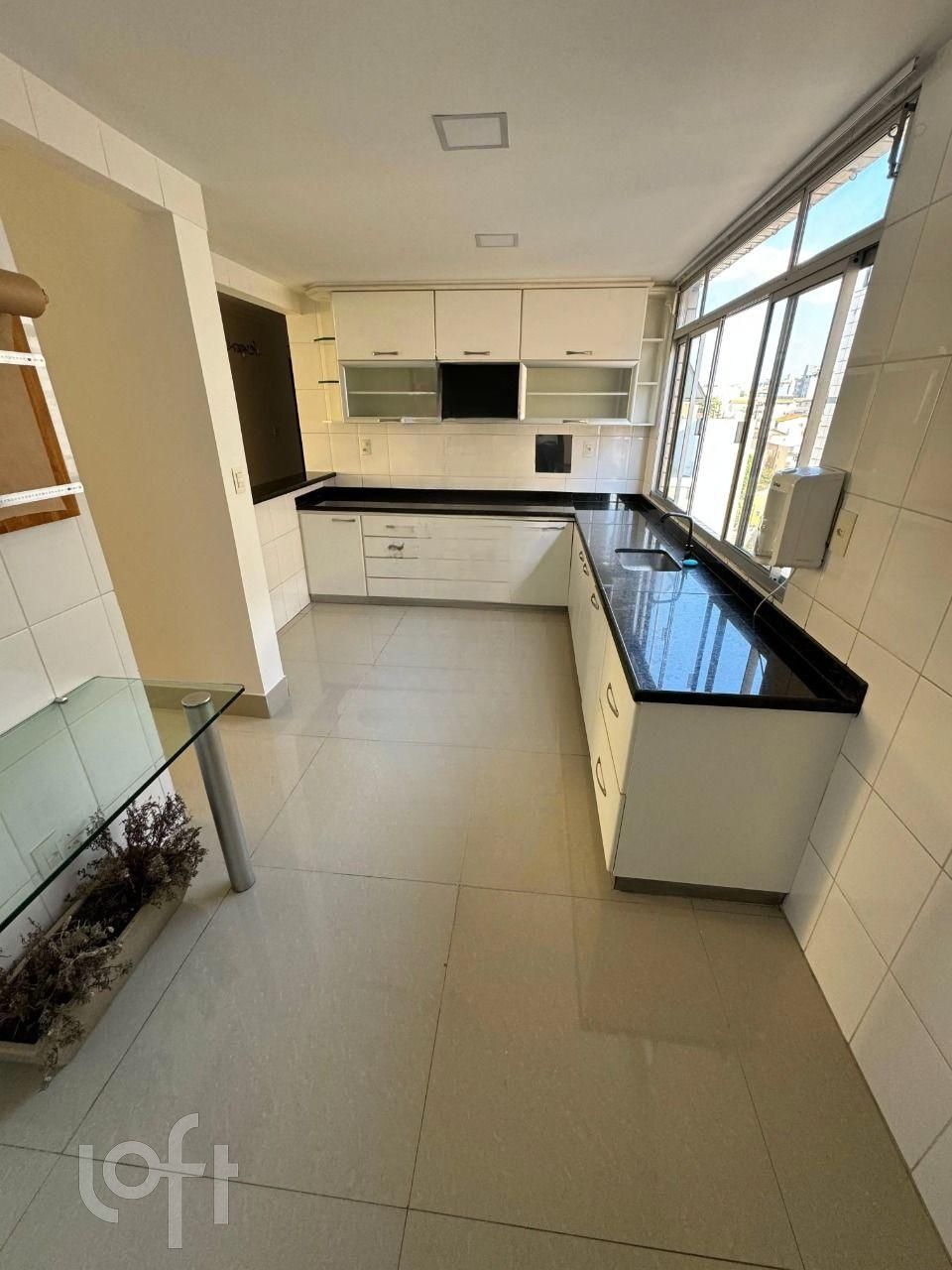 Apartamento à venda com 4 quartos, 190m² - Foto 11